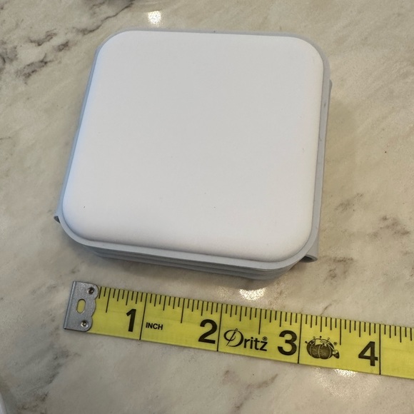 NEW PWR Mobile Flex 3 in 1 charger in White - Picture 6 of 8